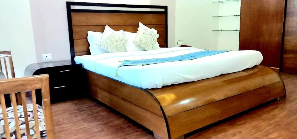 Bed and breakfast Wildleaf Kasauli Valley Homz Extérieur photo
