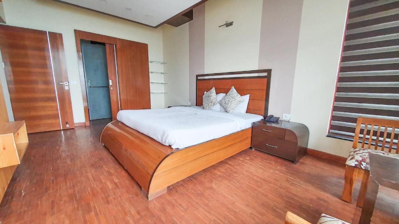 Bed and breakfast Wildleaf Kasauli Valley Homz Extérieur photo