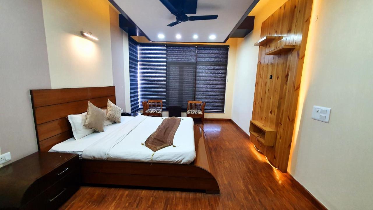 Bed and breakfast Wildleaf Kasauli Valley Homz Extérieur photo